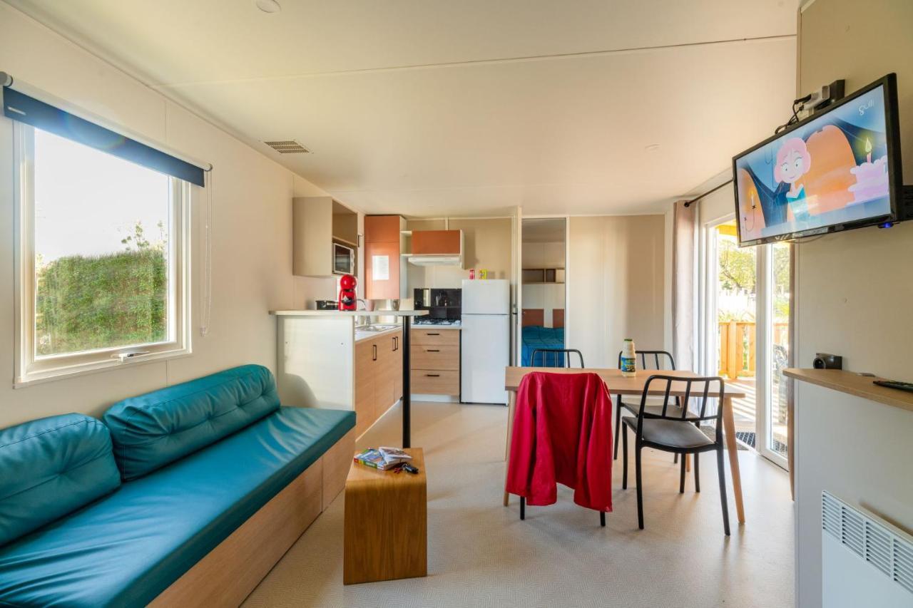 Camping Les Carolins Saint-Lô-d’Ourville Kültér fotó