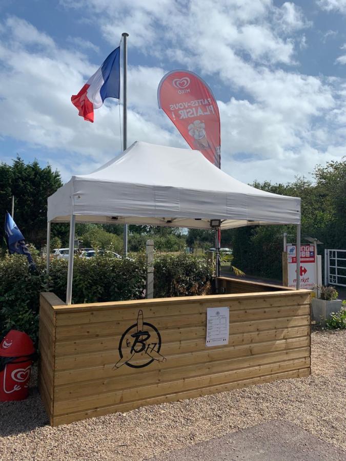 Camping Les Carolins Saint-Lô-d’Ourville Kültér fotó
